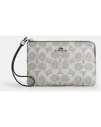 COACH - Bolso Pouch Con Cremallera Corner En Lona De Firma - Lyst