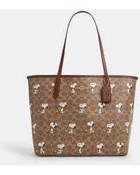 COACH - Coach X Peanuts City Tote Bag With Snoopy Print - Lyst