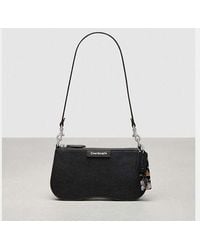 COACH - Wavy Baguette Bag In Pebbled Topia Leather - Lyst