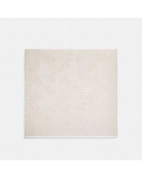COACH - Grande écharpe carrée à imprimé cheval et calèche - Lyst