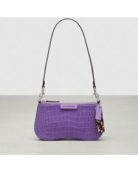 COACH - Wavy Baguette Bag In Croc Embossed Topia Leather - Lyst