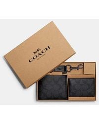 COACH - Boxed 3 In 1 Wallet Gift Set In Signature Canvas - Lyst