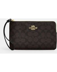COACH - Large Corner Zip Wristlet - Lyst