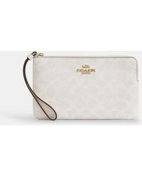 COACH - Large Corner Zip Wristlet - Lyst