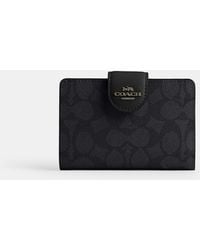 COACH - Medium Corner Zip Wallet - Lyst