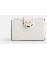 COACH - Medium Corner Zip Wallet In Signature Canvas - Lyst