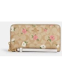 COACH - Long Zip Around Wallet In Signature Canvas With Floral Print - Lyst