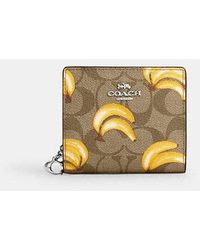 COACH - Snap Wallet In Signature Canvas With Banana Print - Lyst