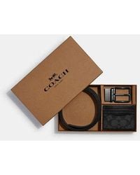 COACH - Boxed Card Case And Belt Gift Set - Lyst
