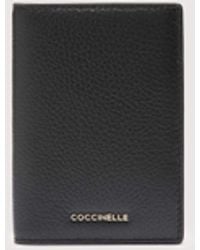 Coccinelle - Grained Leather Passport Holder Metallic Medium - Lyst
