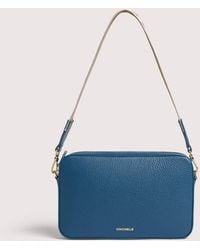 Coccinelle - Grained Leather Crossbody Bag Tebe Small - Lyst