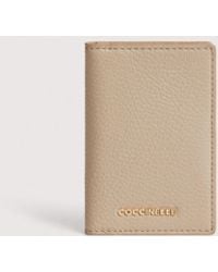 Coccinelle - Grained Leather Card Holder Metallic Small - Lyst