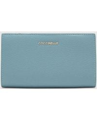 Coccinelle - Geldbörse Medium Aus Genarbtem Leder Metallic Soft - Lyst