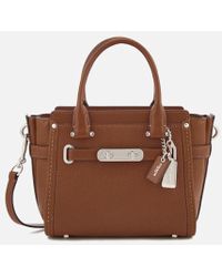 COACH Swagger 21 Tote Bag - Brown