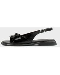 Vagabond Shoemakers - Vagabond Izzy Patent Leather Flat Sandals - Lyst