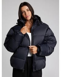 Comfrt - Puffer Jacket - Lyst