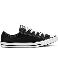 chuck taylor all star dainty low top white