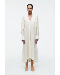 COS - Hemdkleid Aus Leinen Mit V-Ausschnitt - Lyst