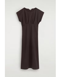 COS - Sculpted Gathered Jersey Midi Dress - Lyst