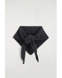 COS - Pure Cashmere Triangle Scarf - Lyst