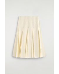 COS - Pleated Cotton-Linen Midi Skirt - Lyst