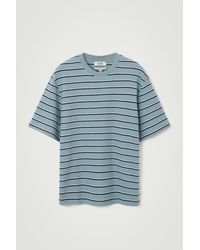COS - Gestreiftes T-shirt Aus Bouclé - Lyst