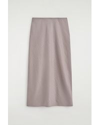 COS - Crinkled-Satin Midi Skirt - Lyst