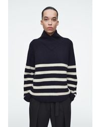 COS - Pullover Aus Merinowolle Mit Kragen - Lyst