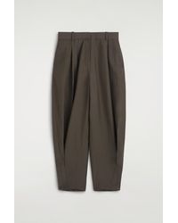 COS - Pleated Balloon-Leg Trousers - Lyst