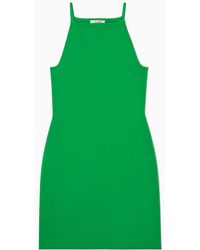 COS - Eng Anliegendes Strickkleid In Minilänge - Lyst