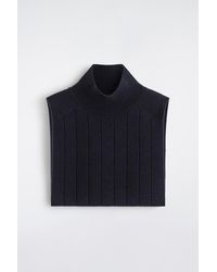 COS - Knitted Wool-Yak Funnel-Neck Vest - Lyst