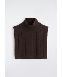 COS - Knitted Wool-Yak Funnel-Neck Vest - Lyst