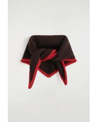COS - Contrast-Tipped Merino Wool Triangle Scarf - Lyst