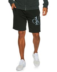 Core Homme Vêtements Shorts Shorts casual short Calvin Klein pour homme en coloris Noir 