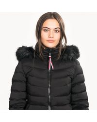 Tommy Hilfiger Padded and down jackets for Women - Up to 40% off at Lyst.com