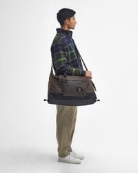 Barbour - Field Unisex Wax Holdall - Lyst