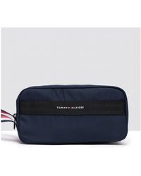 Tommy Hilfiger Toiletry bags and wash bags for Men | Christmas Sale up to  29% off | Lyst