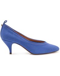 Versace - Chic Medium Heeled Pointed Toe Pumps - Lyst