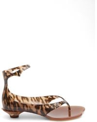 Chloé - Buckle Sandals With Distinctive Wavy Sole And Shell-Shaped 2.5 Cm Heel - Lyst