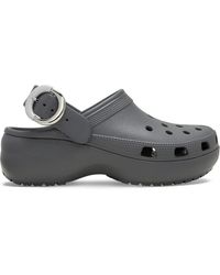 Crocs™ - | damen | classic platform dipped buckle | clogs | grau | 41 - Lyst