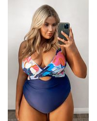 CUPSHE - Deep Ocean Molded Twist Front Tummy Control Plus Size One Piece - Lyst