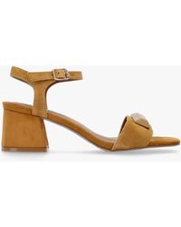 Osey - Villa Surry Mustard Suede Block Heel Sandals - Lyst