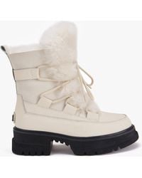 Australia Luxe - Westward Camel Lace Up Shearling Boots - Lyst