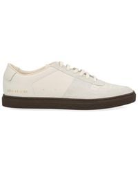 Common Projects - Minimalist Low-Top Sneakers With Contrasting Sole - Lyst