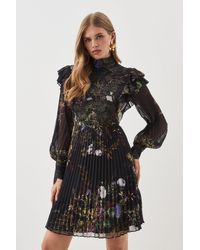 Karen Millen - Floral Applique Lace Woven Pleated Mini Dress - Lyst