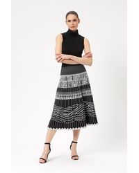 James Lakeland - Knitted Pleat Detail Modern Abstract Print Midi Skirt In Black-white - Lyst