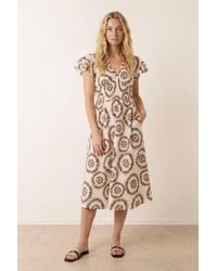 Blue Vanilla - Shirred Waist Short Sleeve V-Neck Midi Dress - Lyst