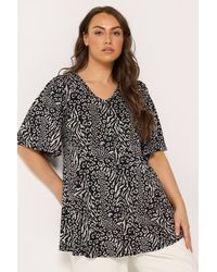 Yours - Leopard Print Pleated Swing Top - Lyst