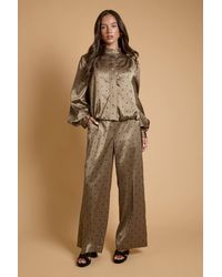 Oasis - Petite Polka Dot Satin Back Crepe Wide Leg Trouser - Lyst