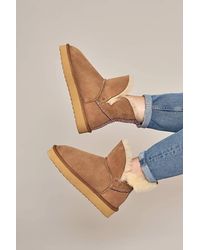 Moshulu - 'Wattle 2' Sheepskin Bootie Slipper - Lyst